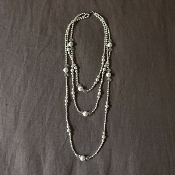 Triple strand pearl necklace - Picture 1 of 1